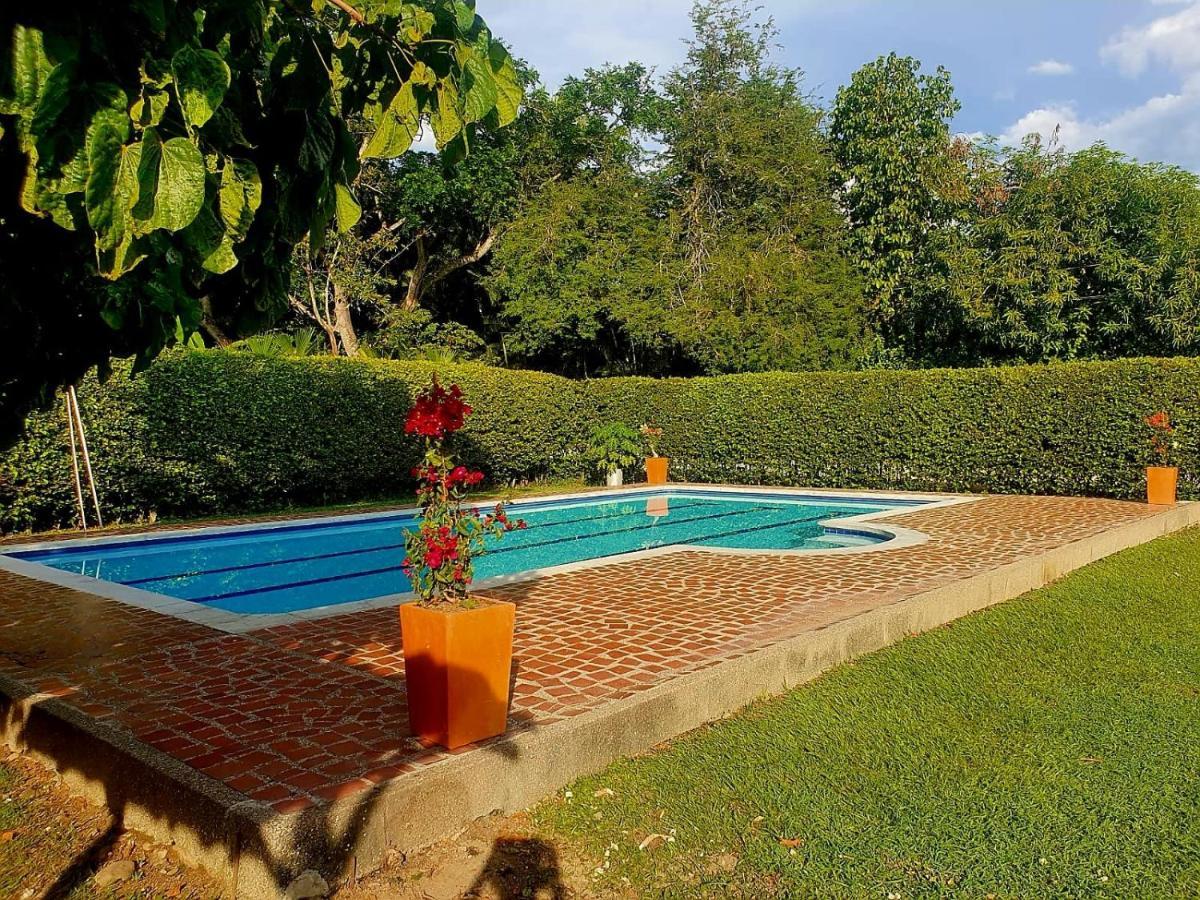 Finca Hacienda El Castillo Санта-Фе-де-Антьокия Экстерьер фото